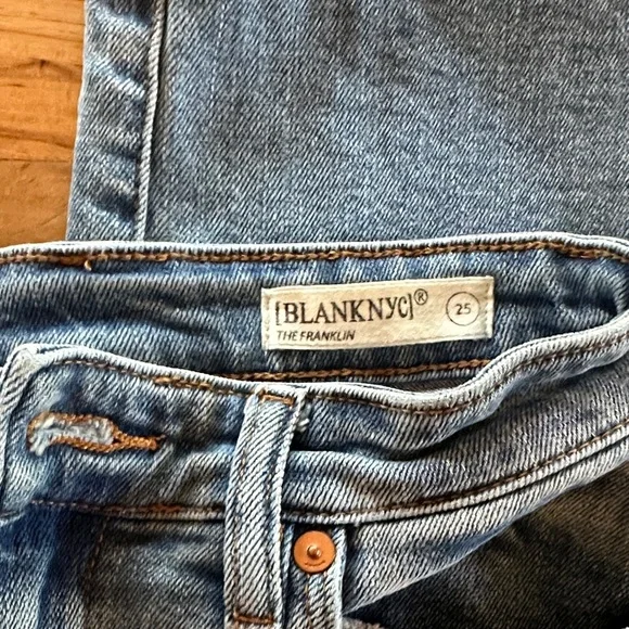 BLANKNYC Wide Leg Jeans - Picture 3 of 7